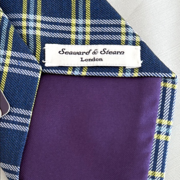 Seaward & Stearn London - Classic Navy Plaid Tie - Picture 2 of 9